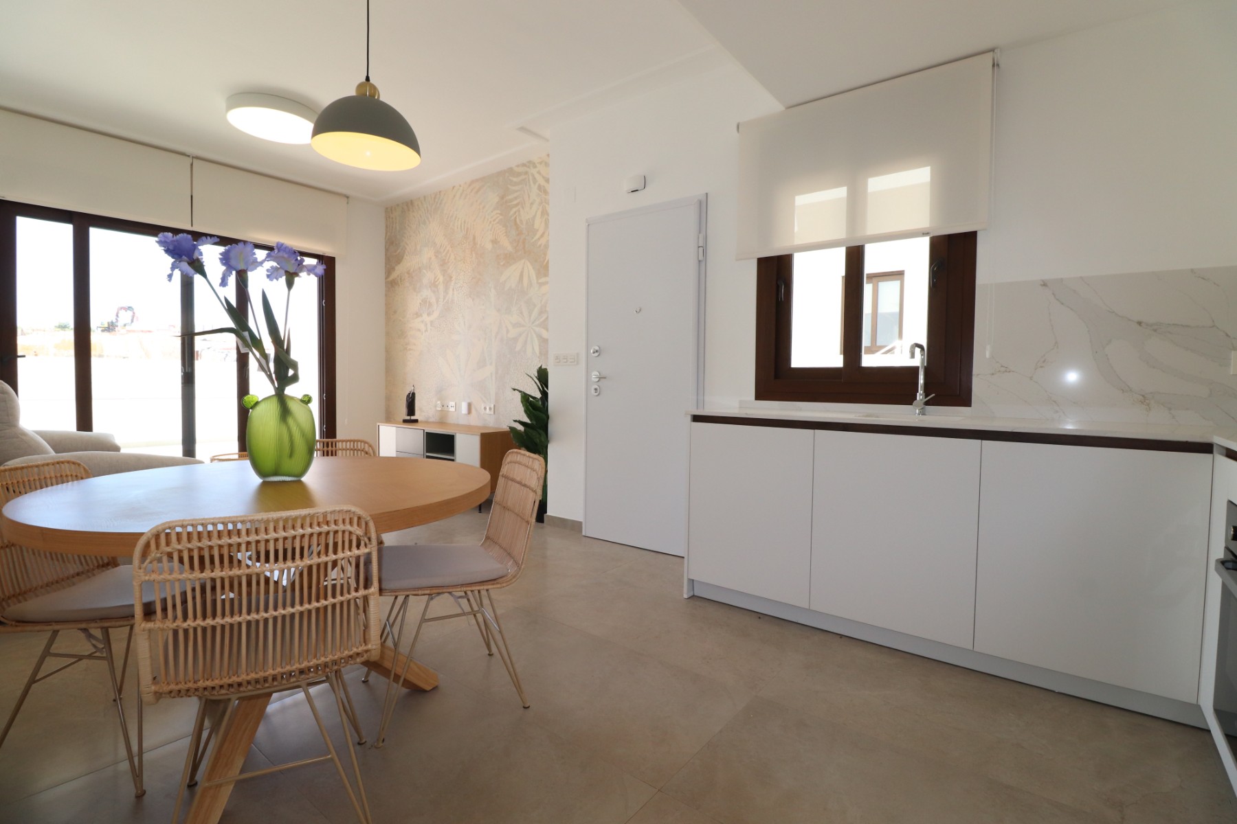 Apartment, Los Balcones