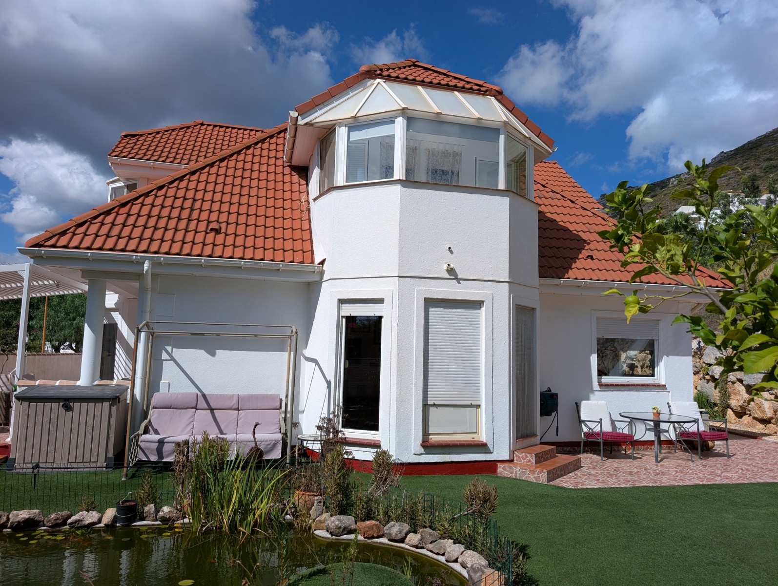 Villa, Jalon