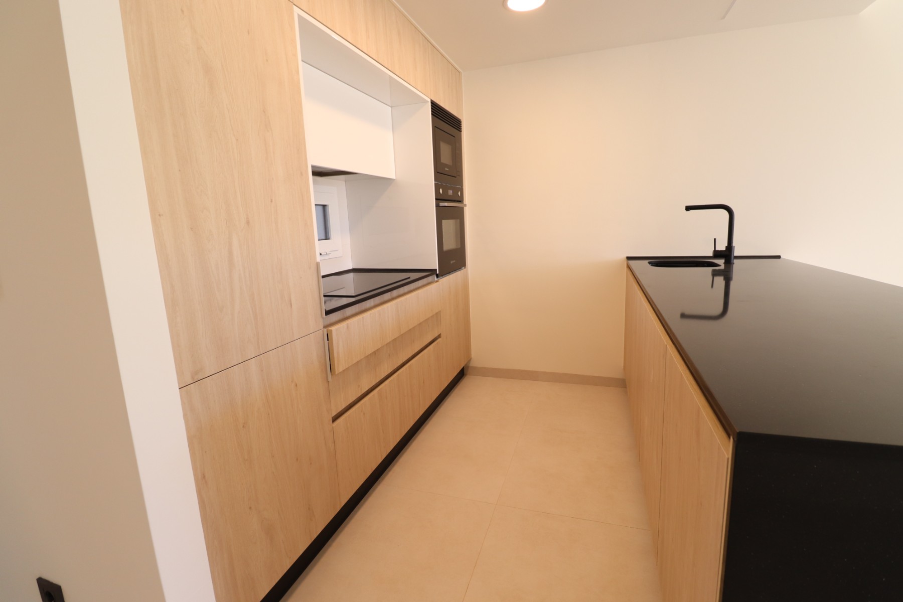 Apartment, El Raso