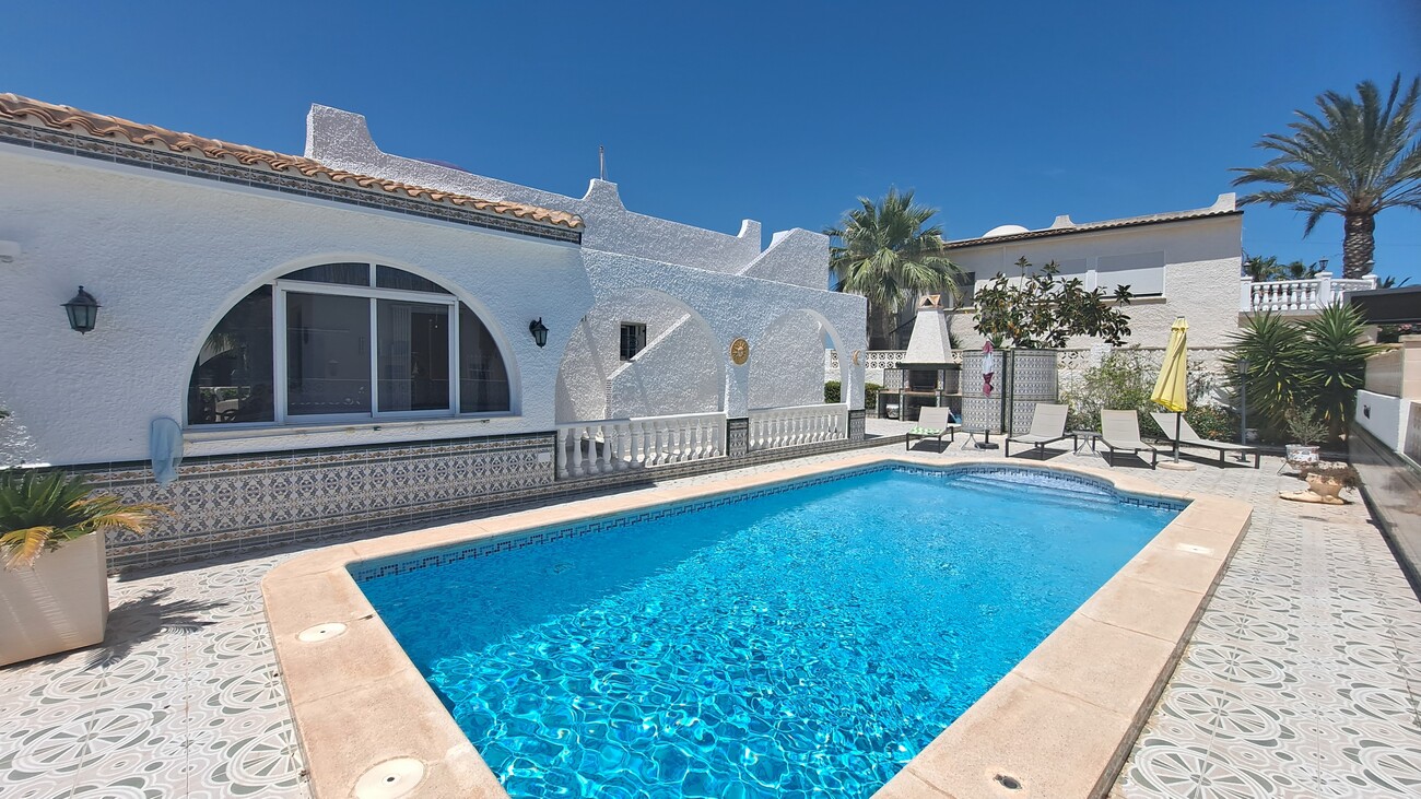 Villa, Blue Lagoon