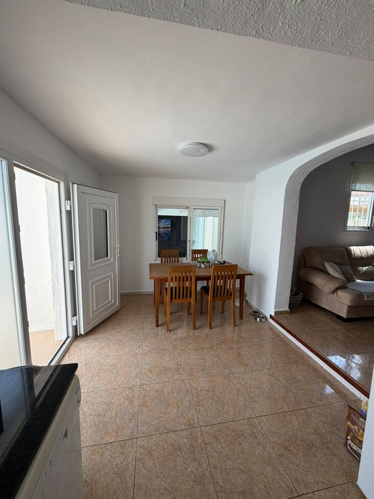 Villa, lomas de Don Juan
