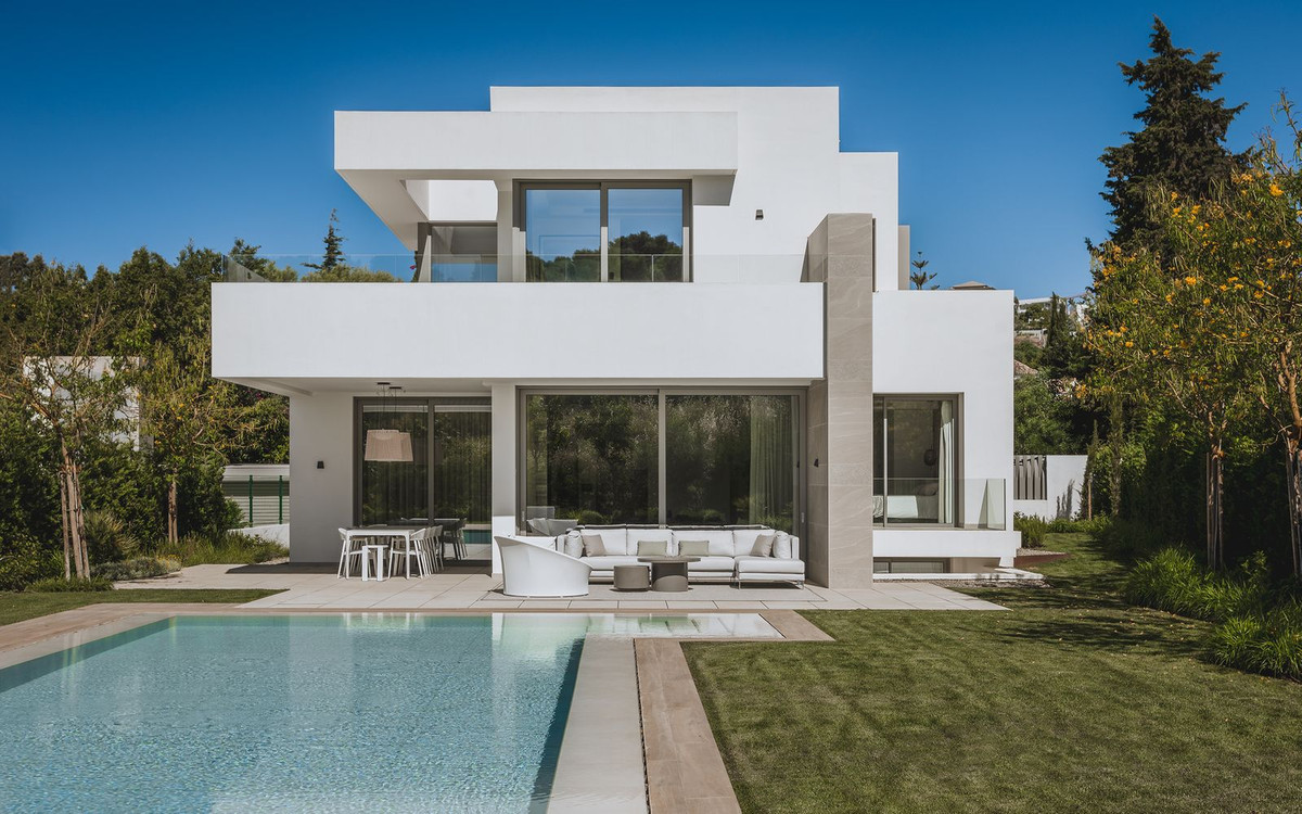 Villa, El Paraiso