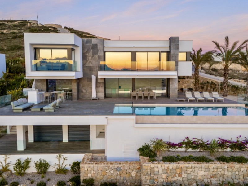 Villa, Cumbre del Sol