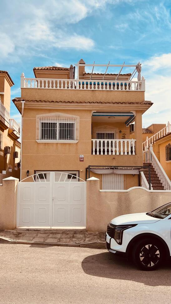 Villa, Villamartin
