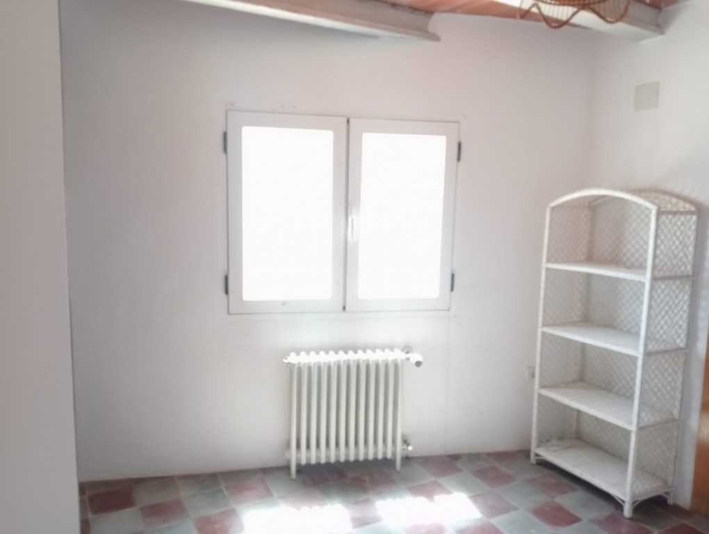 Detached House, Confrides